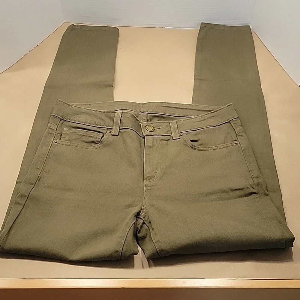 Michael Kors Size 2 Army Green Skinny Jeans NWOT